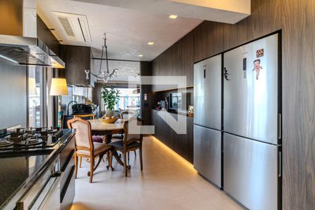 Apartamento à venda com 312m², 4 quartos e 4 vagasCozinha