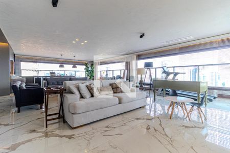 Apartamento à venda com 312m², 4 quartos e 4 vagasSala