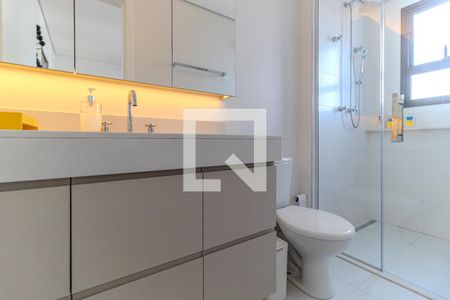 Apartamento à venda com 312m², 4 quartos e 4 vagasBanheiro da Suíte 3