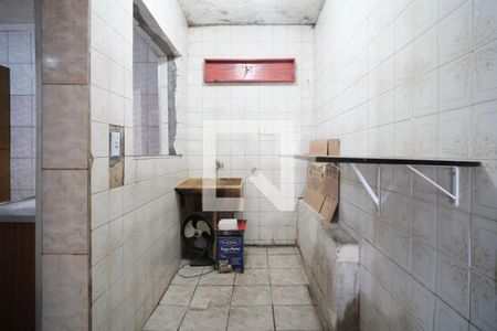 Casa à venda com 130m², 5 quartos e 1 vagaLavanderia 