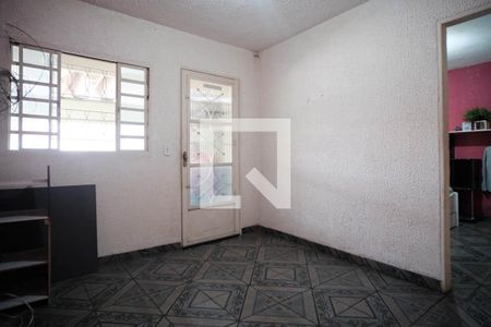 Sala de casa à venda com 5 quartos, 130m² em Jardim Ponte Rasa, São Paulo