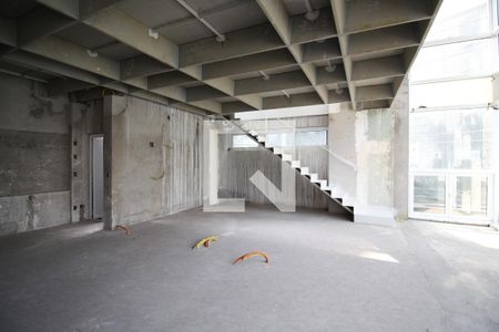 Apartamento à venda com 200m², 2 quartos e 3 vagasSala