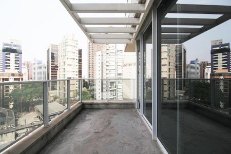 Apartamento à venda com 200m², 2 quartos e 3 vagasVaranda