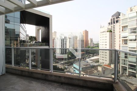 Apartamento à venda com 200m², 2 quartos e 3 vagasVaranda
