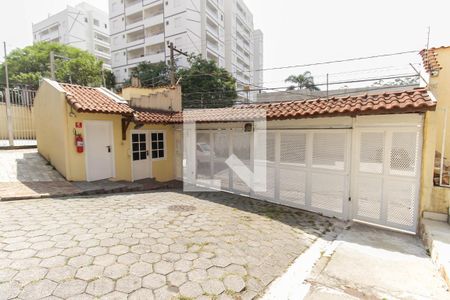 Casa de condomínio à venda com 100m², 2 quartos e 2 vagasEntrada