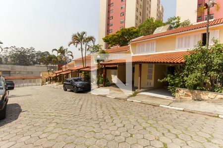 Casa de condomínio à venda com 100m², 2 quartos e 2 vagasÁrea Comum