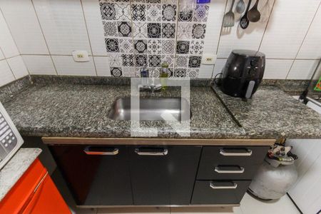 Casa de condomínio à venda com 100m², 2 quartos e 2 vagasCozinha