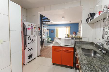Casa de condomínio à venda com 100m², 2 quartos e 2 vagasCozinha