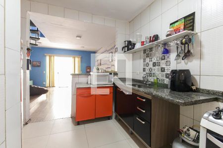 Casa de condomínio à venda com 100m², 2 quartos e 2 vagasCozinha