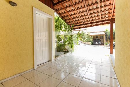 Casa de condomínio à venda com 100m², 2 quartos e 2 vagasGaragem