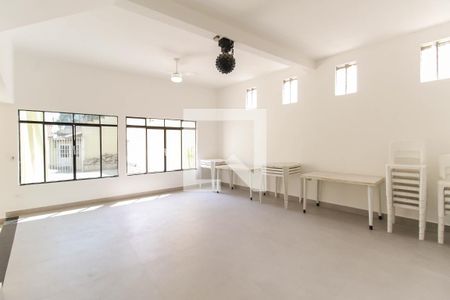 Casa de condomínio à venda com 100m², 2 quartos e 2 vagasÁrea Comum