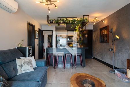 Sala de apartamento à venda com 2 quartos, 80m² em Bela Vista, São Paulo