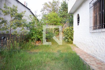 Casa para alugar com 140m², 3 quartos e 4 vagasQuintal com pomar