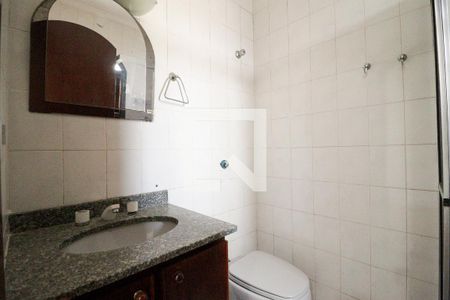 Casa à venda com 230m², 3 quartos e 4 vagasBanheiro da Suíte 3