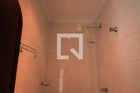 Casa à venda com 230m², 3 quartos e 4 vagasBanheiro de Serviço