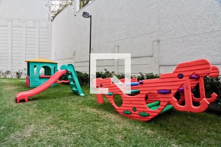 Apartamento para alugar com 36m², 2 quartos e sem vagaÁrea comum - Playground