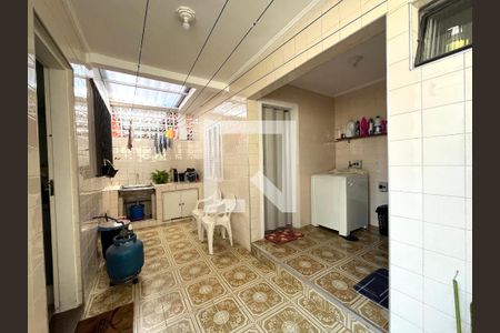 Casa para alugar com 142m², 4 quartos e 2 vagasÁrea de Serviço