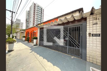 Casa para alugar com 142m², 4 quartos e 2 vagasFachada