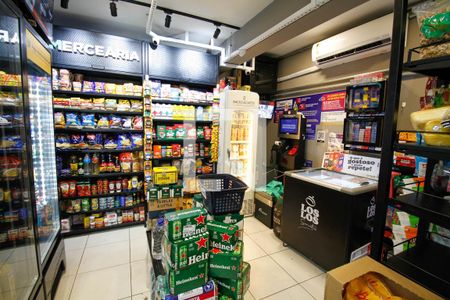 Apartamento à venda com 40m², 1 quarto e 1 vaga Apartamento à venda com 40m², 1 quarto e 1 vagaÁrea Comum - Mini Mercado