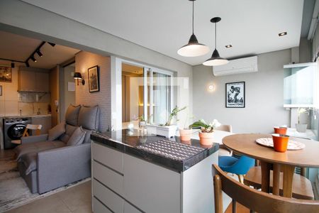 Apartamento à venda com 40m², 1 quarto e 1 vaga Apartamento à venda com 40m², 1 quarto e 1 vagaVaranda e Cozinha