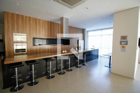 Apartamento à venda com 40m², 1 quarto e 1 vaga Apartamento à venda com 40m², 1 quarto e 1 vagaÁrea Comum - Salão de Festas 2