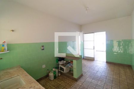 Cozinha de casa à venda com 2 quartos, 200m² em Vila Teixeira, Campinas