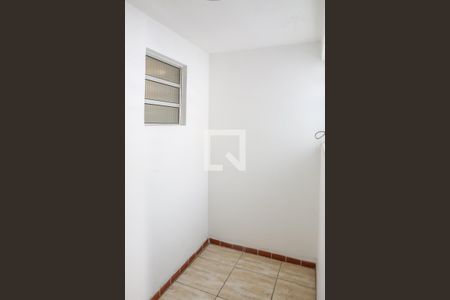 Apartamento à venda com 70m², 2 quartos e sem vagaCozinha e Área de Serviço