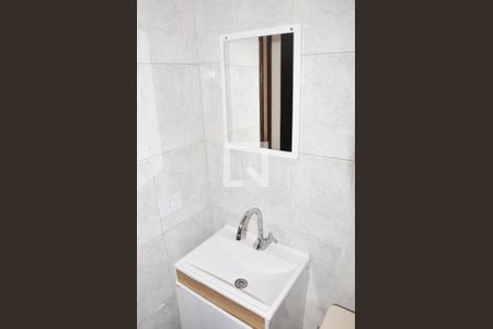 Apartamento para alugar com 39m², 1 quarto e 1 vagaDetalhe - Banheiro Social