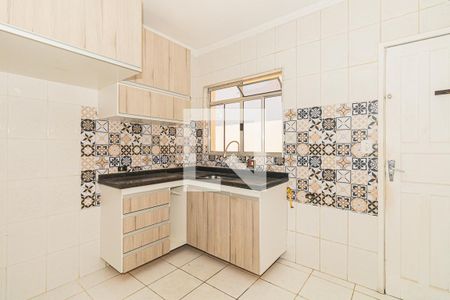 Casa à venda com 150m², 3 quartos e 2 vagas Casa à venda com 150m², 3 quartos e 2 vagasCozinha