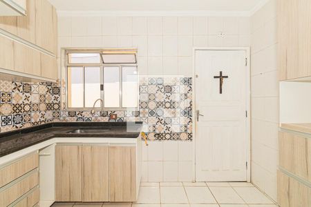 Casa à venda com 150m², 3 quartos e 2 vagas Casa à venda com 150m², 3 quartos e 2 vagasCozinha