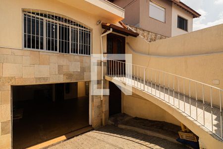 Casa à venda com 150m², 3 quartos e 2 vagas Casa à venda com 150m², 3 quartos e 2 vagasÁrea Externa