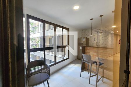 Studio à venda com 35m², 1 quarto e sem vagaÁrea comum - Salão de festas