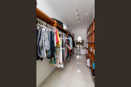 Casa para alugar com 200m², 3 quartos e 1 vagaCloset/Quarto 2