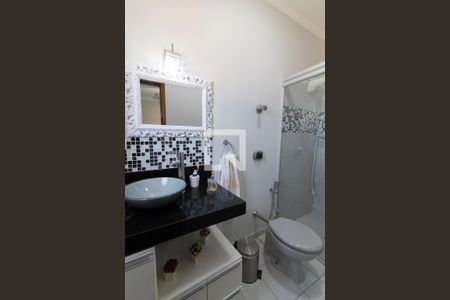 Casa para alugar com 200m², 3 quartos e 1 vagaBanheiro/Quarto 1