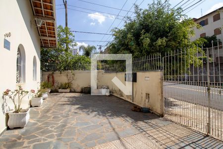 Casa para alugar com 200m², 3 quartos e 1 vagaÁrea comum