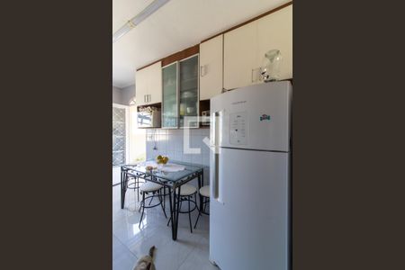 Casa para alugar com 200m², 3 quartos e 1 vagaCozinha