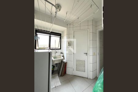 Apartamento à venda com 90m², 3 quartos e 2 vagas Apartamento à venda com 90m², 3 quartos e 2 vagasÁrea de Serviço