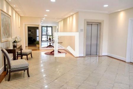 Apartamento à venda com 90m², 3 quartos e 2 vagas Apartamento à venda com 90m², 3 quartos e 2 vagasHall social