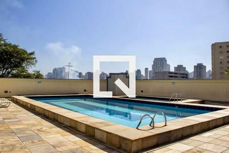 Apartamento à venda com 90m², 3 quartos e 2 vagas Apartamento à venda com 90m², 3 quartos e 2 vagasÁrea comum - Piscina