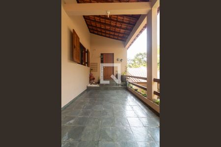 Casa para alugar com 300m², 4 quartos e 6 vagasGaragem