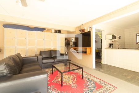 Casa para alugar com 300m², 4 quartos e 6 vagasÁrea comum