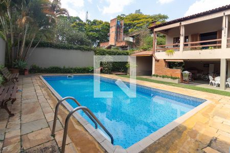 Casa para alugar com 300m², 4 quartos e 6 vagasPiscina