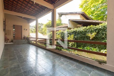 Casa para alugar com 300m², 4 quartos e 6 vagasGaragem