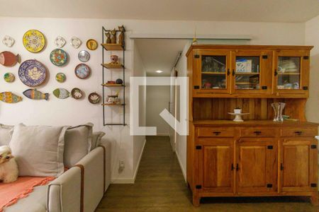 Apartamento para alugar com 80m², 3 quartos e 1 vaga Apartamento para alugar com 80m², 3 quartos e 1 vagaSala