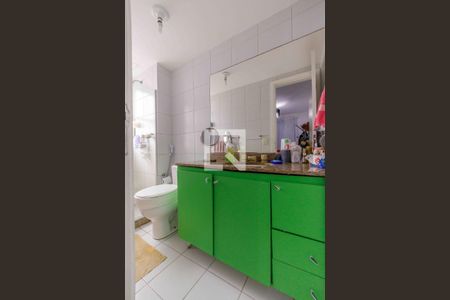 Apartamento para alugar com 80m², 3 quartos e 1 vaga Apartamento para alugar com 80m², 3 quartos e 1 vagaBanheiro da Suíte 1