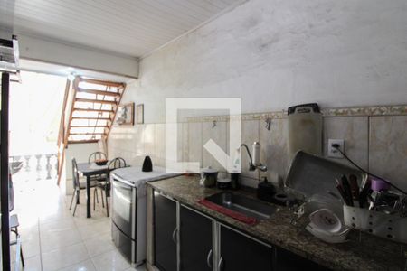 Casa à venda com 450m², 4 quartos e 6 vagasCozinha