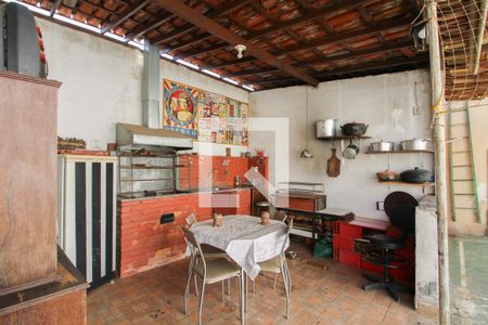 Casa à venda com 450m², 4 quartos e 6 vagasEspaço Gourmet