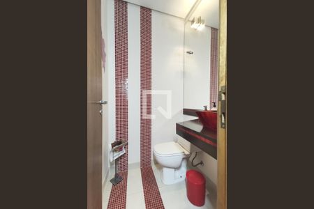 Apartamento à venda com 82m², 4 quartos e 1 vaga Apartamento à venda com 82m², 4 quartos e 1 vagaLavabo