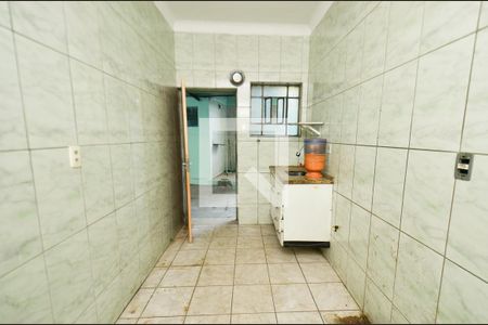 Cozinha de casa à venda com 3 quartos, 200m² em Santa Efigênia, Belo Horizonte