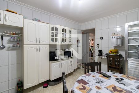 Casa à venda com 175m², 3 quartos e 2 vagas Casa à venda com 175m², 3 quartos e 2 vagasCozinha